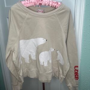 Polar Bear Coca-Cola wild fox Tan crewneck relaxed fit graphic Small christmas